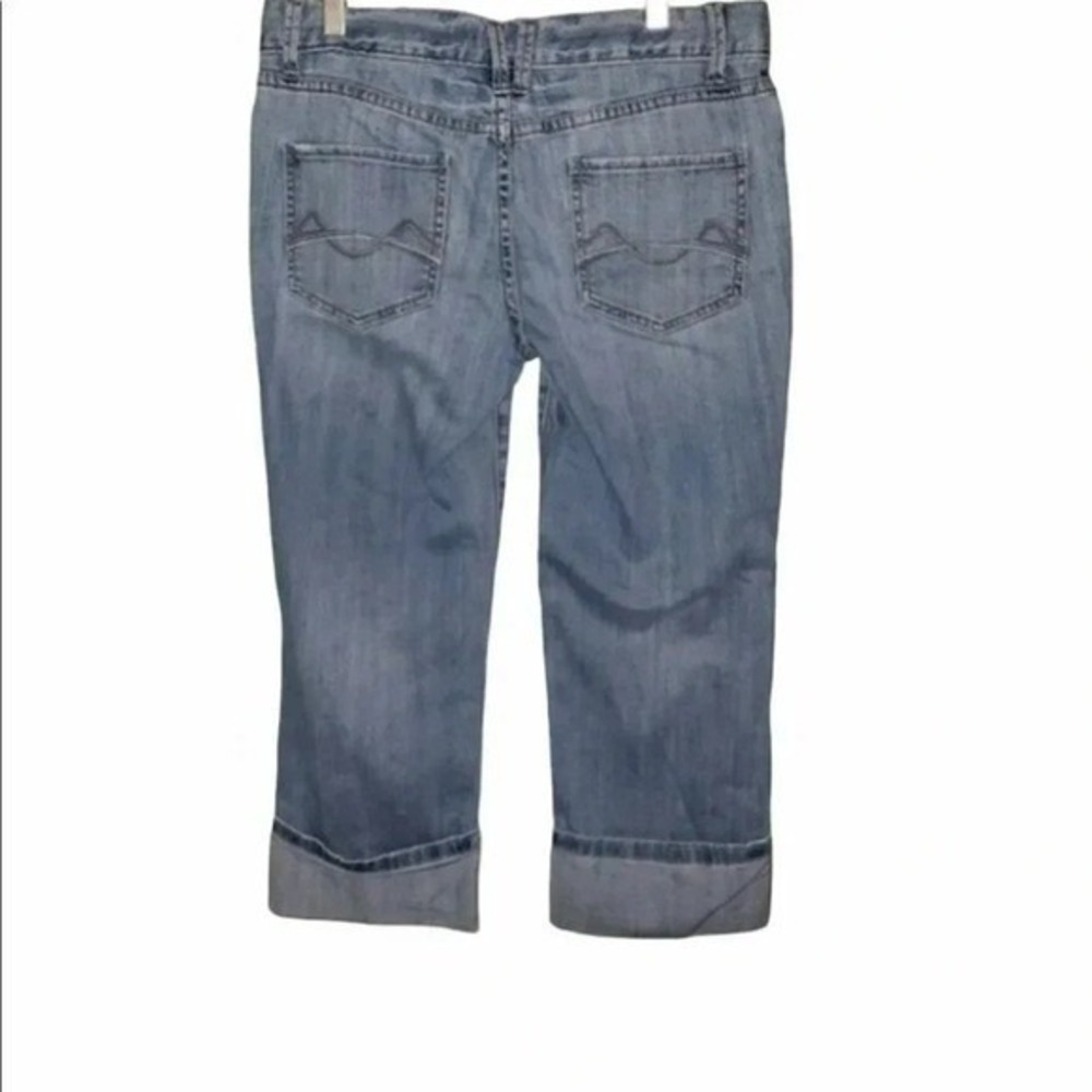 Mossimo Supply Co Crop Jeans 9 Light Wash Blue Cuffed Mid Rise Stretch Denim